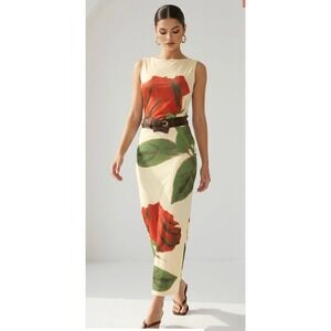 Round Neck Rose Printed Maxi Dress